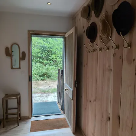 Surf-yoga With Private Lush Garden & Sandy Stream Semesterbostad Mézos