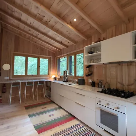 Surf-yoga With Private Lush Garden & Sandy Stream Semesterbostad